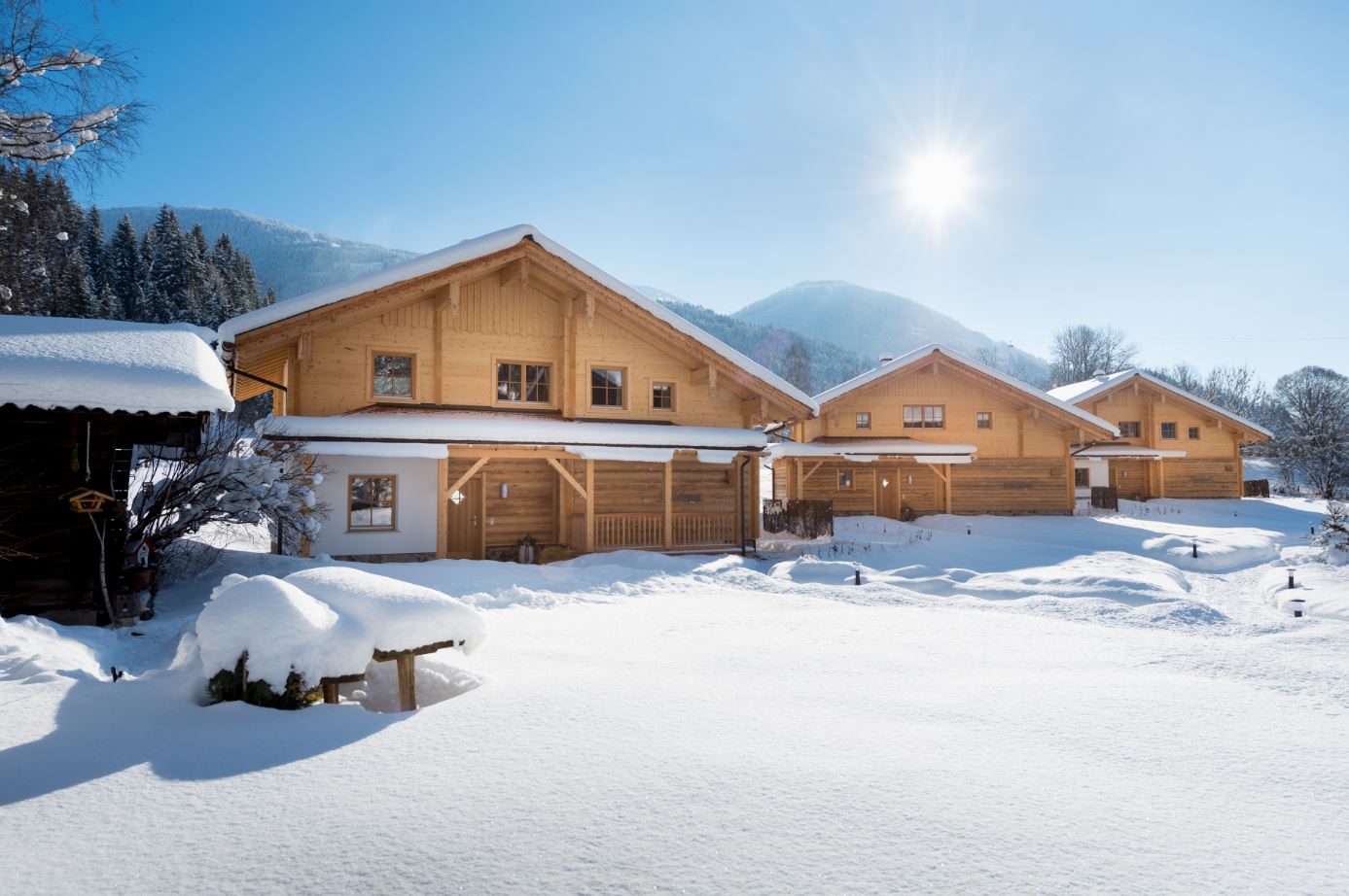 Luxuriöses Schlafzimmer mit Flat TV im Chalet im Lehenriedl, Wagrain